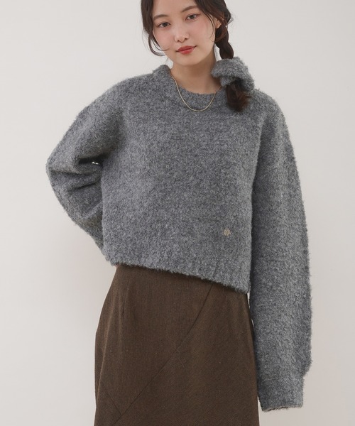 MUHET(ミュエータ)の「loop yarn short knit & scrunchie set / ループヤーンショート丈ニット&シュシュセット(ニット/セーター・レディース・チャコールグレー/ライトブルー/ブラウン・FREE)」の9枚目の写真