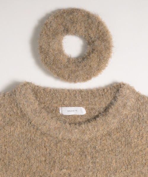 MUHET(ミュエータ)の「loop yarn short knit & scrunchie set / ループヤーンショート丈ニット&シュシュセット(ニット/セーター・レディース・チャコールグレー/ライトブルー/ブラウン・FREE)」の15枚目の写真