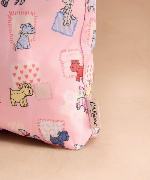 Cath Kidston(キャスキッドソン)の「フォルダウェイ ショッパーDog Patchwork(エコバッグ/サブバッグ・レディース・その他・FREE)」の2枚目の写真