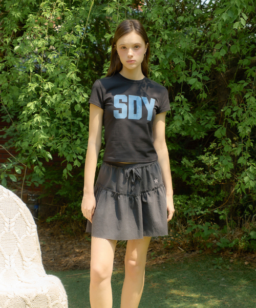 SALON DE YOHN(サロンドヨーン)の「SDY Logo Crop T_ Black(Tシャツ/カットソー・レディース・その他・SMALL/MEDIUM)」の2枚目の写真
