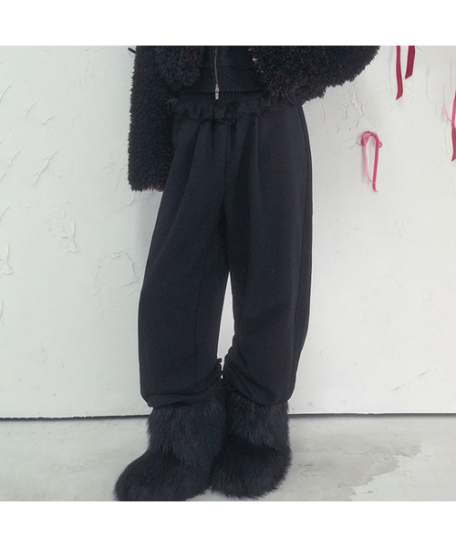 Vivacious(ビバシャス)の「Romance Track Pants_4Colors(スウェットパンツ・レディース・グレー/ブラウン/ブラック/クリーム・SMALL/MEDIUM/LARGE)」の1枚目の写真