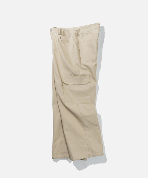 VASTIC(バスティック)の「ワイドカーゴデニムパンツ_ベージュ(デニムパンツ・メンズ・その他・MEDIUM/LARGE/X-LARGE)」の4枚目の写真