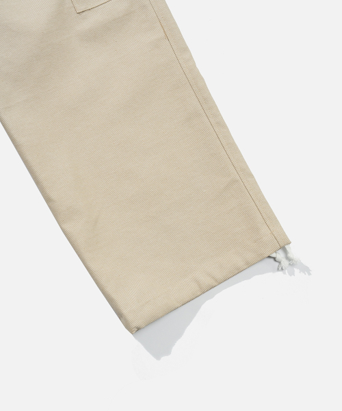 VASTIC(バスティック)の「ワイドカーゴデニムパンツ_ベージュ(デニムパンツ・メンズ・その他・MEDIUM/LARGE/X-LARGE)」の9枚目の写真