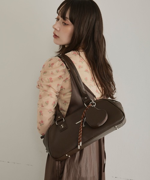 ELLEgirl（エルガール）の「チャーム付きボストンバッグ（ボストンバッグ・レディース・ブラウン/ブラック・FREE）」の19枚目の写真