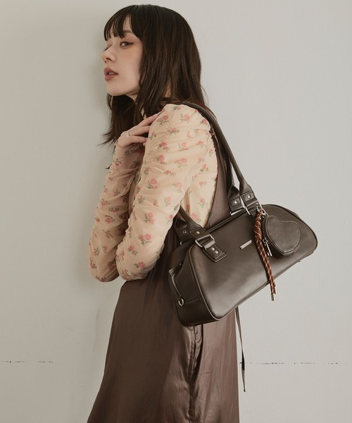 ELLEgirl（エルガール）の「チャーム付きボストンバッグ（ボストンバッグ・レディース・ブラウン/ブラック・FREE）」の20枚目の写真