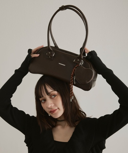 ELLEgirl（エルガール）の「チャーム付きボストンバッグ（ボストンバッグ・レディース・ブラウン/ブラック・FREE）」の13枚目の写真