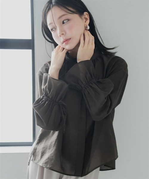 Petitjo(プッチージョ)の「小さいサイズ シアーフリルリボンブラウス 低身長さん・小柄女性(シャツ/ブラウス・レディース・ブラウン/アイボリー・PSS/PS/PM/PL)」の1枚目の写真