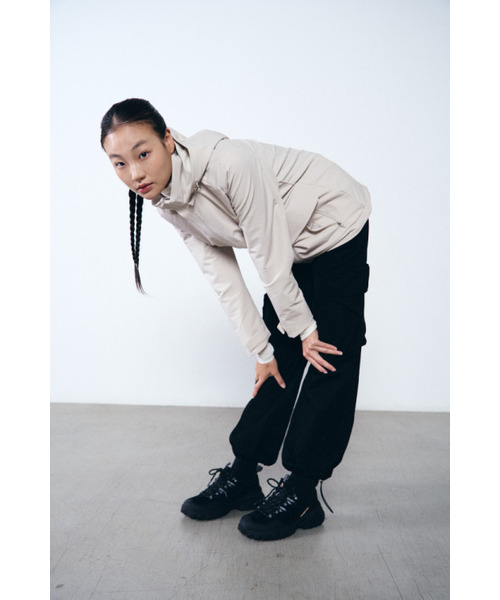 HUMTTO（ハムト）の「女性ソフトシェルジャケットベイル（ナイロンジャケット・レディース・アイボリー・M-L/S-M/L-XL）」の3枚目の写真