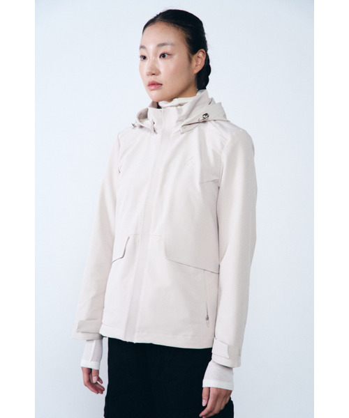HUMTTO（ハムト）の「女性ソフトシェルジャケットベイル（ナイロンジャケット・レディース・アイボリー・M-L/S-M/L-XL）」の7枚目の写真