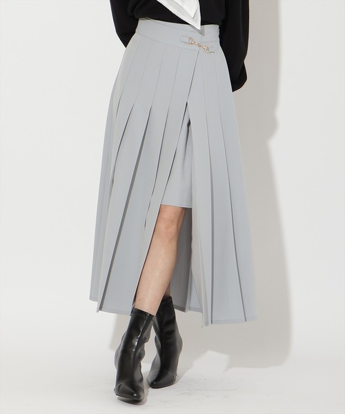 AND COUTURE(アンドクチュール)の「アシメプリーツスカート(スカート・レディース・サックスブルー/キャメル/チャコールグレー・MEDIUM/SMALL)」の12枚目の写真