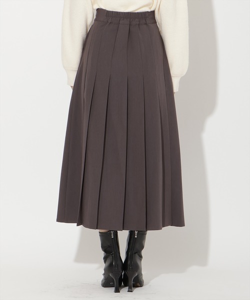 AND COUTURE(アンドクチュール)の「アシメプリーツスカート(スカート・レディース・サックスブルー/キャメル/チャコールグレー・MEDIUM/SMALL)」の9枚目の写真