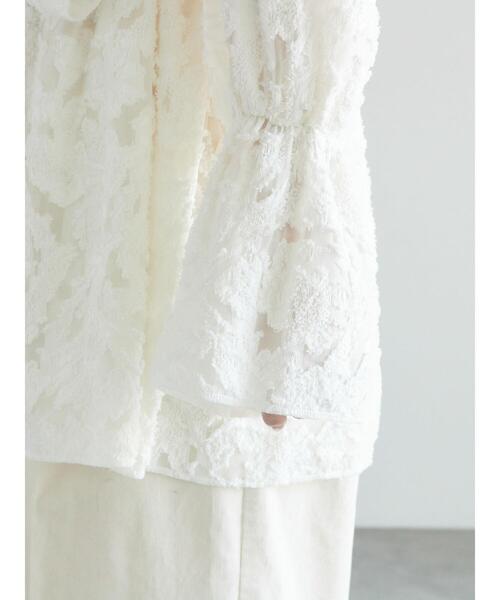 Te chichi（テチチ）の「【宮本茉由着用】カットジャガードチュニックブラウス（シャツ/ブラウス・レディース・オフホワイト/サックスブルー・F）」の15枚目の写真