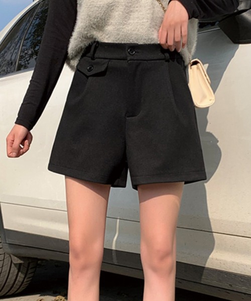ADDITION STORE(アディションストア)の「【フルシーズン使える】ハイウエスト ショートパンツ / high-waisted shorts / asknn(スラックス・レディース・ベージュ/ブラック・SMALL/LARGE/MEDIUM)」の11枚目の写真