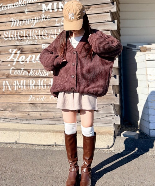 ADDITION STORE(アディションストア)の「【フルシーズン使える】ハイウエスト ショートパンツ / high-waisted shorts / asknn(スラックス・レディース・ベージュ/ブラック・SMALL/LARGE/MEDIUM)」の8枚目の写真