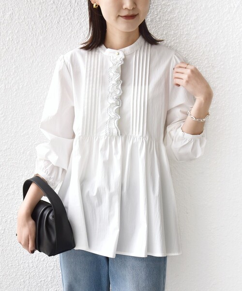 セール】【WEB限定】〈手洗い可能〉フリル 刺繍 ペプラム ブラウス