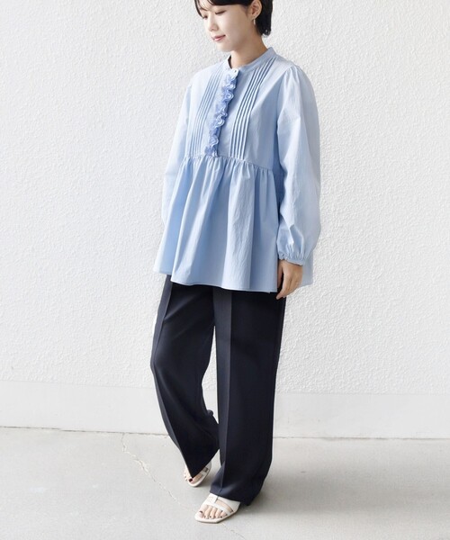 セール】【WEB限定】〈手洗い可能〉フリル 刺繍 ペプラム ブラウス