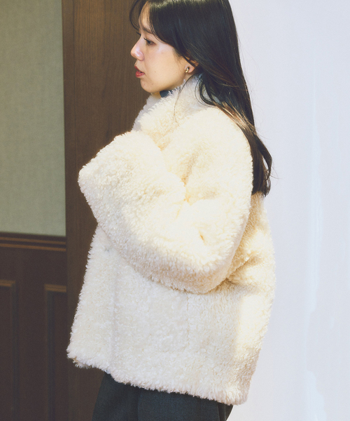 plage（プラージュ）の「minou furly コート（その他アウター・レディース・ホワイト・FREE）」の2枚目の写真