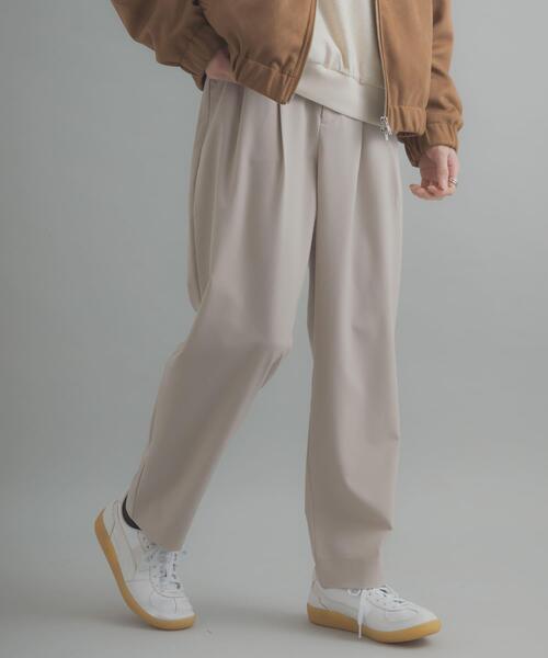 SENSE OF PLACE by URBAN RESEARCH(センスオブプレイスバイアーバンリサーチ)の「ダブルタックテーパードパンツ(その他パンツ・メンズ・ライトベージュ/ブラック/チャコールグレー・X-LARGE/MEDIUM/LARGE/SMALL)」の11枚目の写真