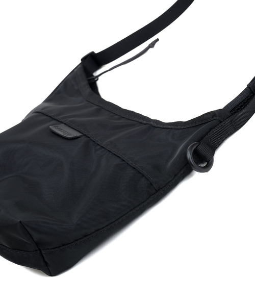 BAICYCLON by Bagjack（バイシクロン バイ バグジャック）の「【BAICYCLON by Bagjack/バイシクロン】MINI SHOULER BAG/ショルダーバッグ/BCL139/ユニセックス【WEB限定】（ショルダーバッグ・メンズ・ブラック・フリー）」の3枚目の写真