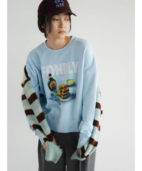 FIKA.(フィーカ)の「Pancake print sweatshirt(スウェット・レディース・ライトグレー/ブラウン/ライトブルー・MEDIUM)」の4枚目の写真