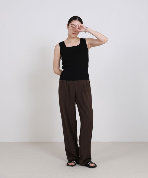 select MOCA(セレクトモカ)の「2WAYスクエアノースリーブリブニット(ニット/セーター・レディース・オフホワイト/スミクロ/ブラック・FREE)」の19枚目の写真