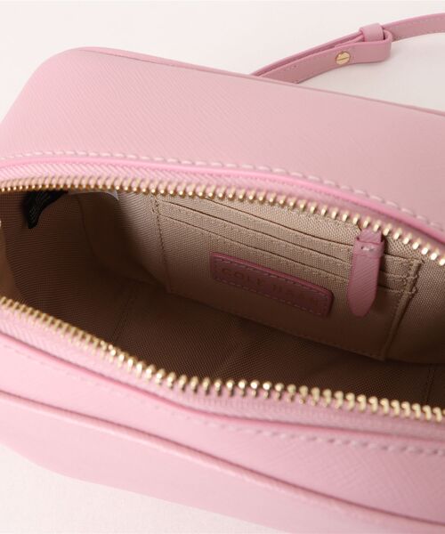 COLE HAAN（コールハーン）の「ゴー エニウェア カメラバッグ womens（ショルダーバッグ・レディース・ピンク・OSFA）」の8枚目の写真