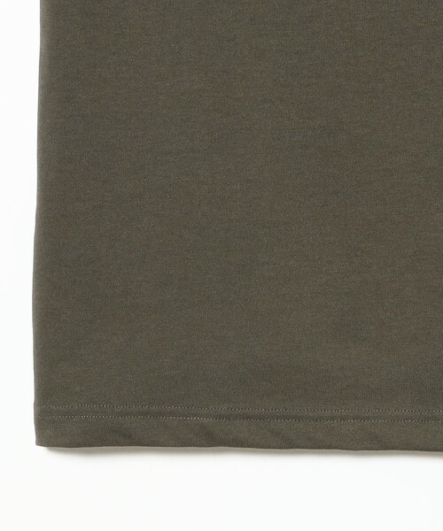 THE NORTH FACE(ザノースフェイス)の「THE NORTH FACE / S/S Back Square Traverse Logo Tee(Tシャツ/カットソー・メンズ・オリーブ/ブラック/ホワイト・MEDIUM/SMALL/X-LARGE/LARGE)」の6枚目の写真