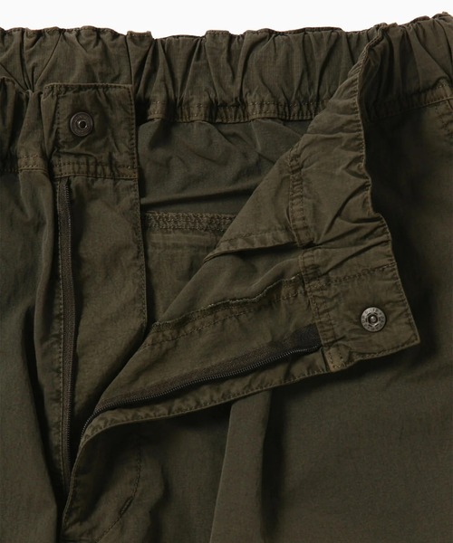 and wander（アンドワンダー）の「【and wander】ROA garment dye nylon pants（その他パンツ・メンズ・ブラック/ダークグレー・M/L）」の20枚目の写真