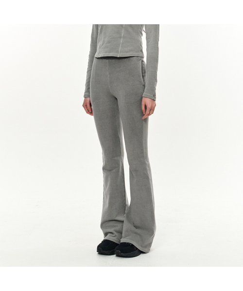 KIMZISU（キムジス）の「Patch Slim Lounge Pants _ Light Grey（スウェットパンツ・レディース・その他・S/M）」の3枚目の写真