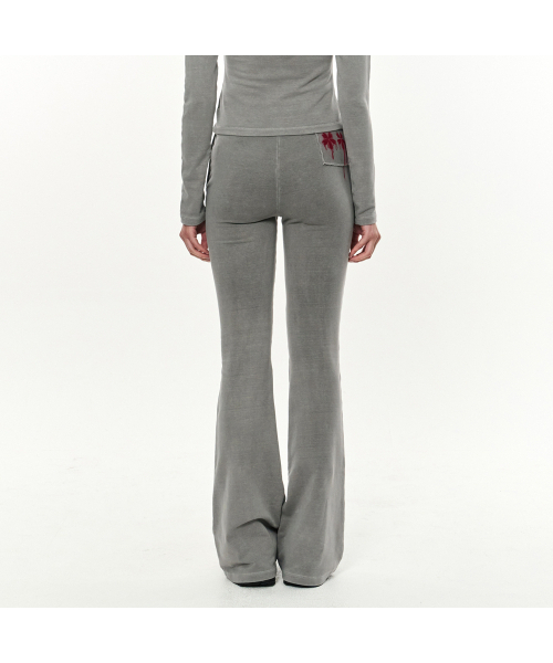 KIMZISU（キムジス）の「Patch Slim Lounge Pants _ Light Grey（スウェットパンツ・レディース・その他・S/M）」の4枚目の写真