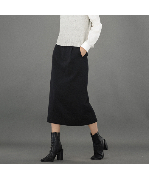 ACUD(アクド)の「Comfort All day Midi Skrt _Black(スカート・レディース・ブラック・S/M)」の1枚目の写真
