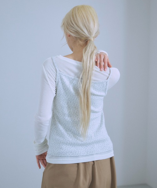 EN NEUME（エンノイム）の「Sheer Boat-Neck Pullover（Tシャツ/カットソー・レディース・ライトグレー/ブラック/オフホワイト・FREE）」の5枚目の写真