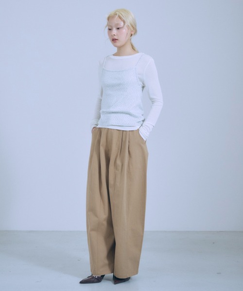 EN NEUME（エンノイム）の「Sheer Boat-Neck Pullover（Tシャツ/カットソー・レディース・ライトグレー/ブラック/オフホワイト・FREE）」の6枚目の写真