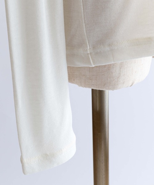 EN NEUME（エンノイム）の「Sheer Boat-Neck Pullover（Tシャツ/カットソー・レディース・ライトグレー/ブラック/オフホワイト・FREE）」の19枚目の写真