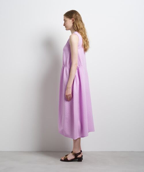 LANVIN en Bleu(ランバンオンブルー)の「ジャガードニットフレアワンピース(ワンピース・レディース・ブラック/ピンク/ブルー・38)」の10枚目の写真