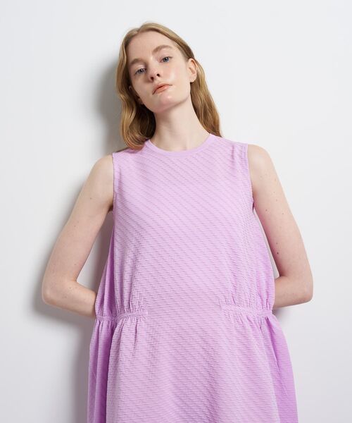 LANVIN en Bleu(ランバンオンブルー)の「ジャガードニットフレアワンピース(ワンピース・レディース・ブラック/ピンク/ブルー・38)」の13枚目の写真