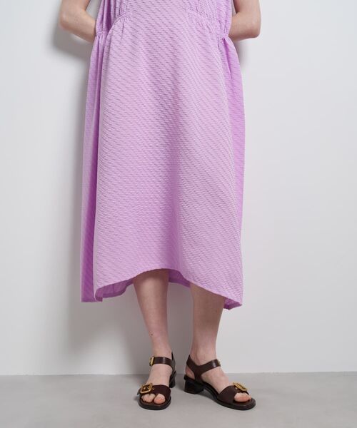 LANVIN en Bleu(ランバンオンブルー)の「ジャガードニットフレアワンピース(ワンピース・レディース・ブラック/ピンク/ブルー・38)」の14枚目の写真