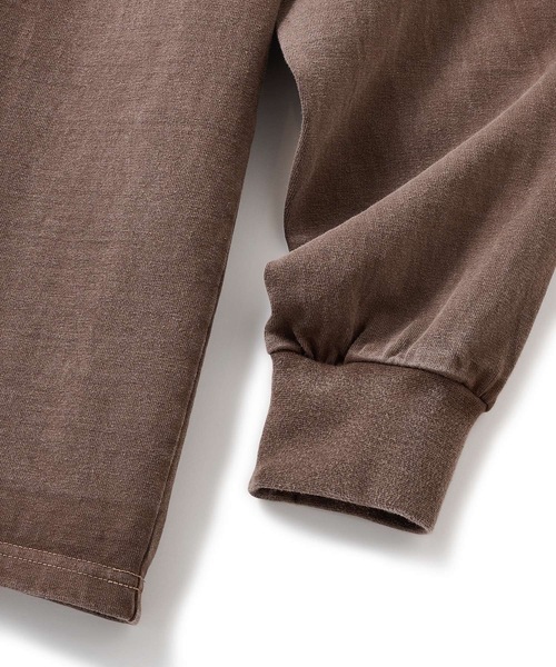 FTC（エフティーシー）の「PIGMENT DYED SMALL LOGO L/S TOP（Tシャツ/カットソー・メンズ・ホワイト/ブラウン/ブルー/ブラック・SMALL/MEDIUM/LARGE/X-LARGE）」の10枚目の写真