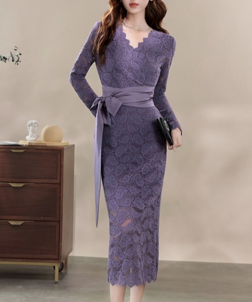 FREE STYLISTS(フリー スタイリスト)の「YUGA_YGMC All-lace V-neck dress(ドレス・レディース・パープル/オフホワイト・S/M/L/XL)」の4枚目の写真