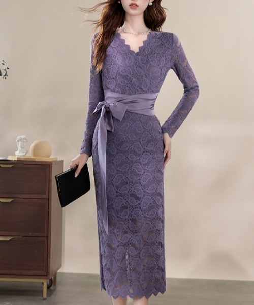 FREE STYLISTS(フリー スタイリスト)の「YUGA_YGMC All-lace V-neck dress(ドレス・レディース・パープル/オフホワイト・S/M/L/XL)」の3枚目の写真