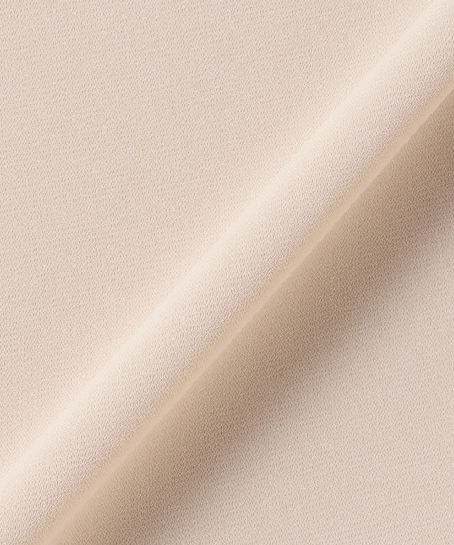 TOKYO SHIRTS(トウキョウシャツ)の「シルキーサテン ピンタック ブラウス(シャツ/ブラウス・レディース・ベージュ/ブルー・M/L)」の7枚目の写真