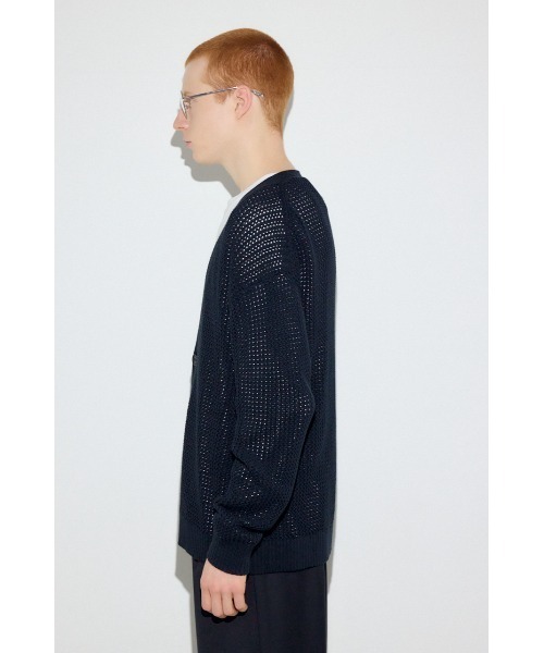 AZUL by moussy（アズールバイマウジー）の「ニットメッシュカーディガン（カーディガン/ボレロ・メンズ・ブラック/サックスブルー/ダークベージュ・MEDIUM/LARGE）」の9枚目の写真