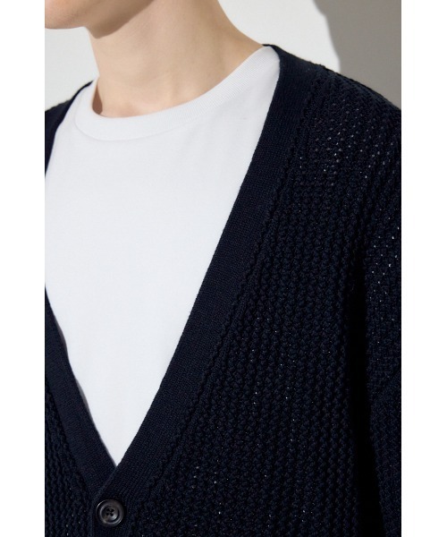 AZUL by moussy（アズールバイマウジー）の「ニットメッシュカーディガン（カーディガン/ボレロ・メンズ・ブラック/サックスブルー/ダークベージュ・MEDIUM/LARGE）」の11枚目の写真
