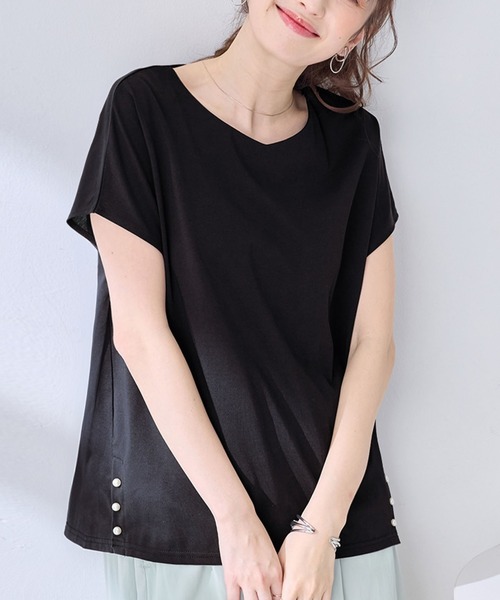 alotta(アロッタ)の「ひんやり裾パールデザインTシャツ(Tシャツ/カットソー・レディース・ブラック/ピンク/チャコール/ネイビー・M/L/LL)」の6枚目の写真