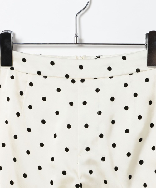 3.3 Field Trip （3.3フィールドトリップ）の「3.3 Field Trip／ドットフリルヘムショートパンツ(裏地・インパン付)（その他パンツ・レディース・ホワイト/ブラック・MEDIUM/SMALL）」の21枚目の写真