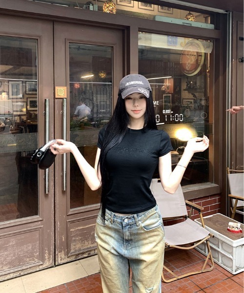 kirakiraShop(キラキラショップ)の「ラインストーン ロゴ クロップド Tシャツ(Tシャツ/カットソー・レディース・ネイビー/ホワイト・FREE)」の14枚目の写真