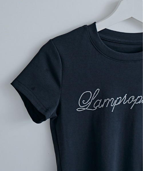kirakiraShop(キラキラショップ)の「ラインストーン ロゴ クロップド Tシャツ(Tシャツ/カットソー・レディース・ネイビー/ホワイト・FREE)」の4枚目の写真