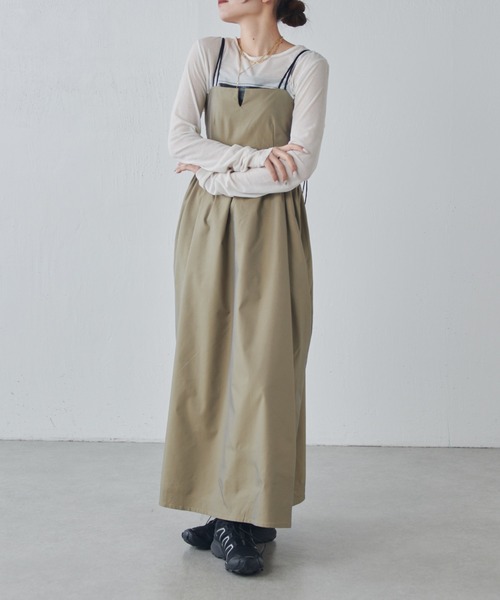 Lui's（ルイス）の「ウエスト切替ギャザーキャミワンピース（ワンピース・レディース・ベージュ/ブルー/ブラック・FREE）」の2枚目の写真