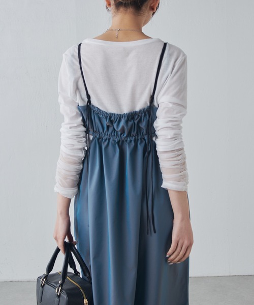 Lui's（ルイス）の「ウエスト切替ギャザーキャミワンピース（ワンピース・レディース・ベージュ/ブルー/ブラック・FREE）」の17枚目の写真