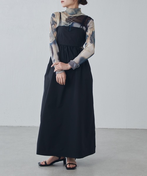 Lui's（ルイス）の「ウエスト切替ギャザーキャミワンピース（ワンピース・レディース・ベージュ/ブルー/ブラック・FREE）」の4枚目の写真